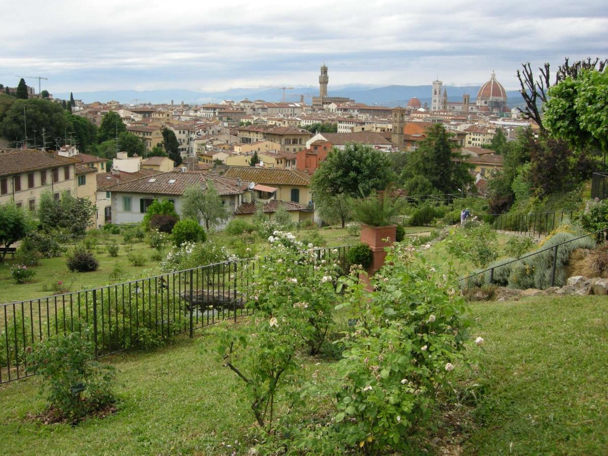 Al Giardino Delle Rose Hotel Florence Exterior photo